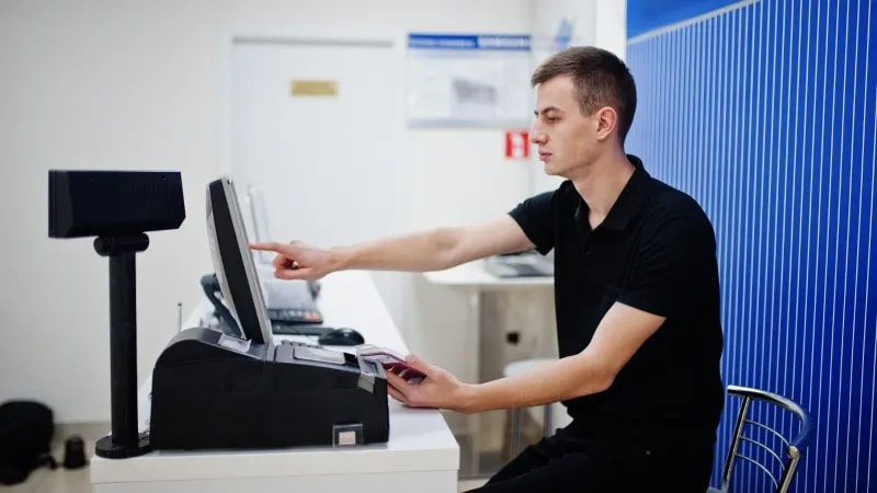Уценённый товар: когда вернуть нельзя, а когда магазин обязан принять его обратно