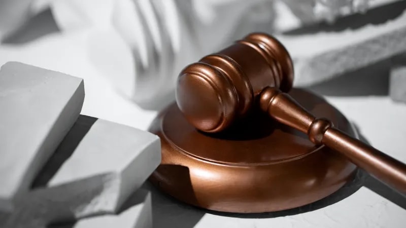 Развод через суд: когда решение вступает в силу и что делать дальше
