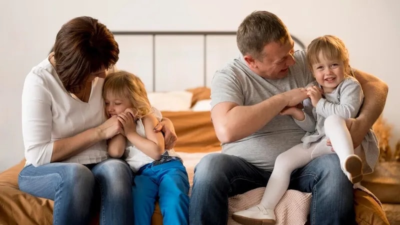 Как платить алименты, если дети разделены между родителями