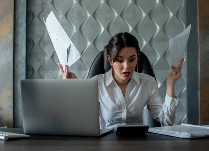 Имеет ли право работодатель штрафовать работника деньгами